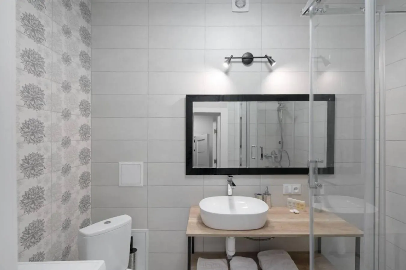 Comfort House Kiev Hotel